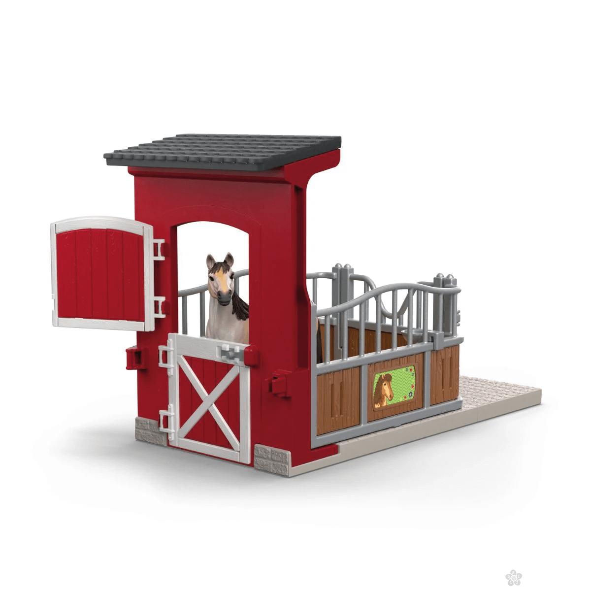 Mustang kobila u boksu Schleich 42724 