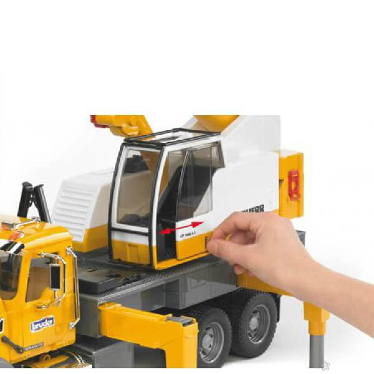 Kamion MACK sa kranom Liebherr Bruder 028183 