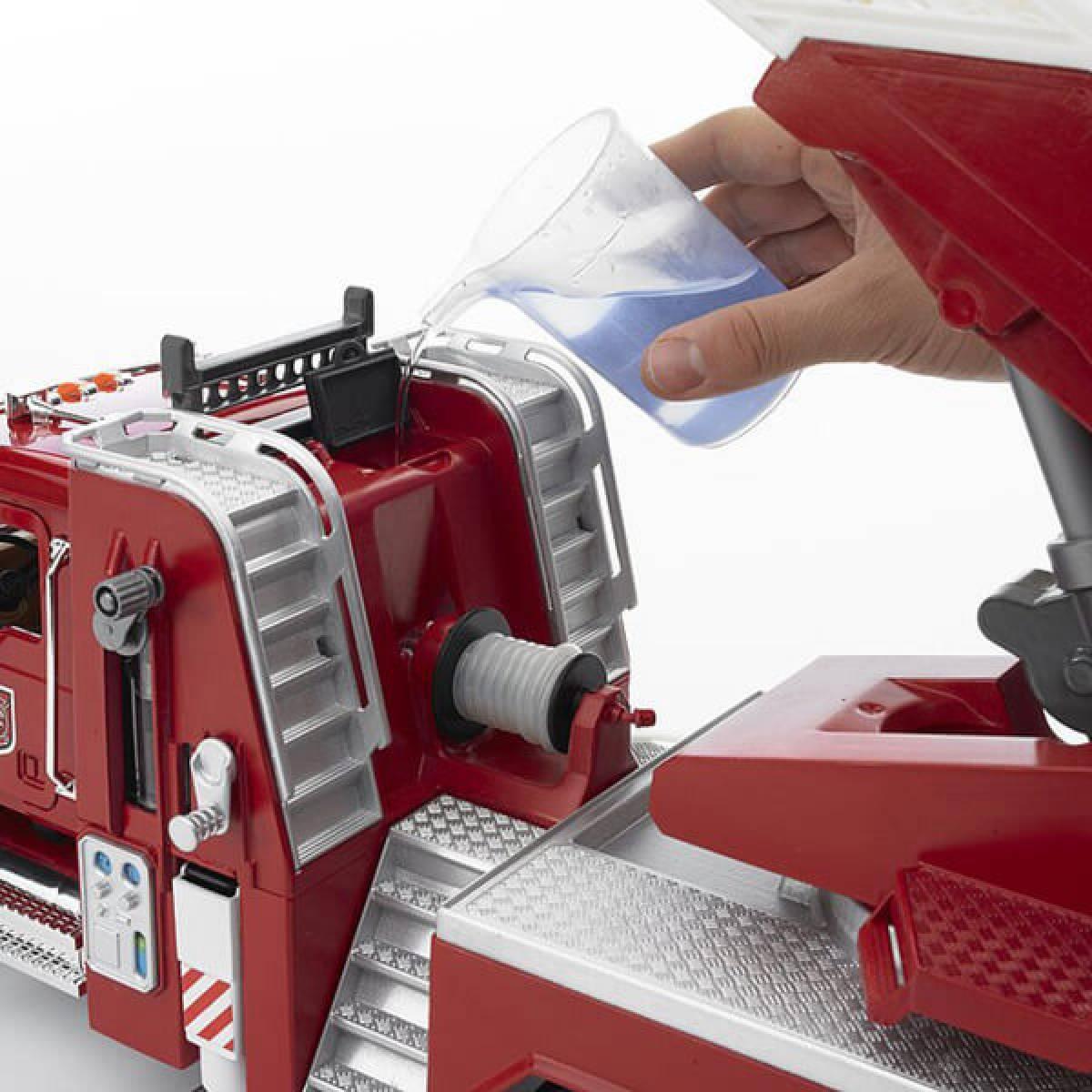Vatrogasni kamion Mack Bruder 028213 