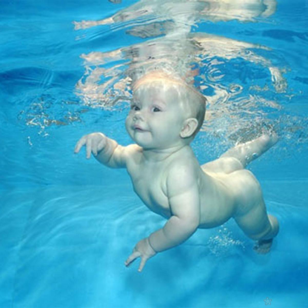 Škola plivanja za bebe 