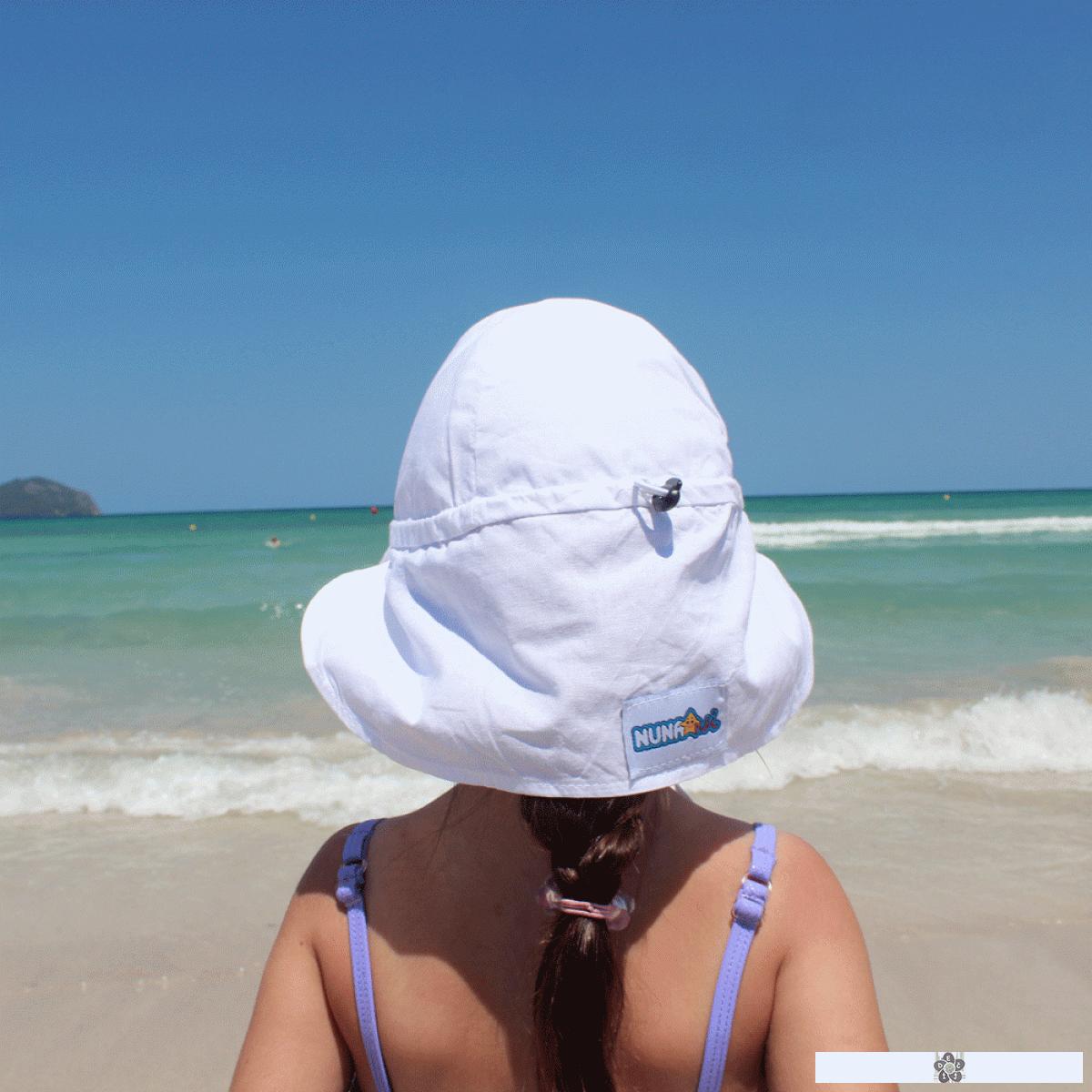 Nuna Nai kapa za plažu 