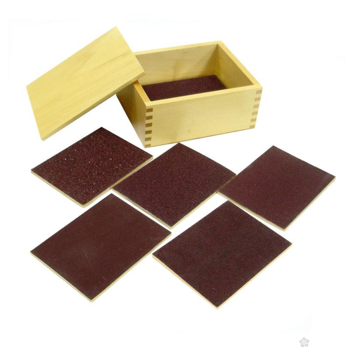 Montesori taktilne pločice na šmirgl papiru u kutiji, HTS0009 