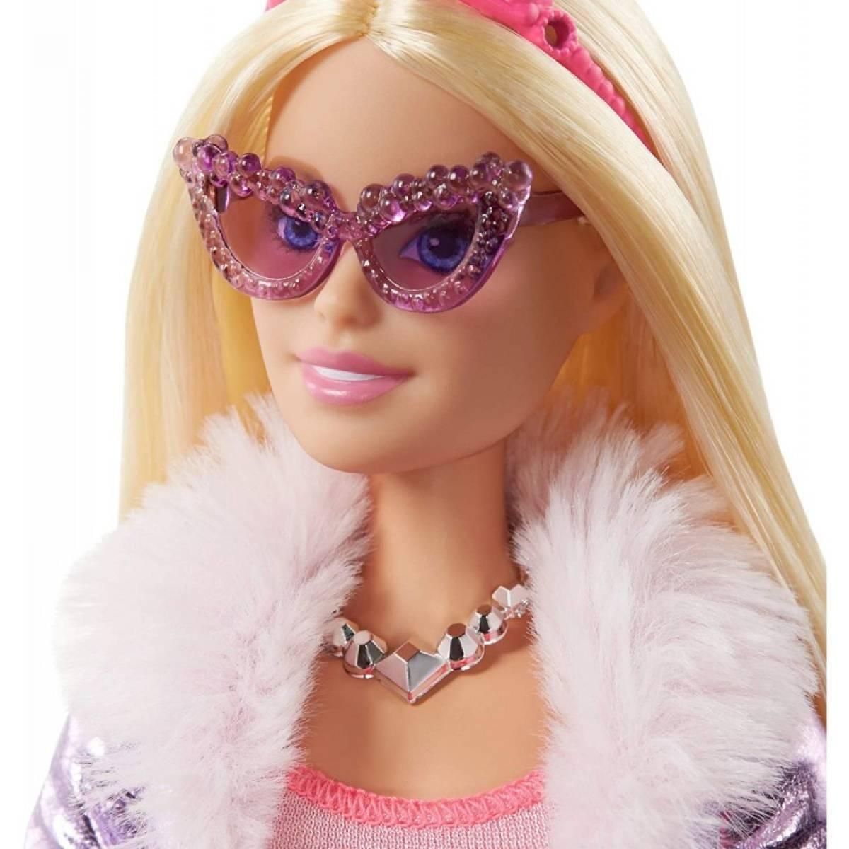 Barbie lutka Adventure Deluxe Princess GML76 