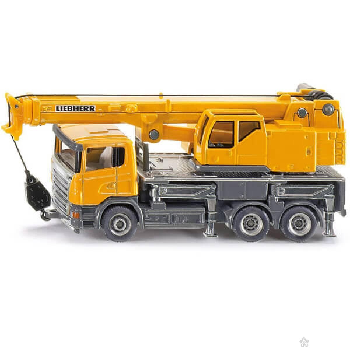 Kamion Scania sa dizalicom Liebherr 1859 