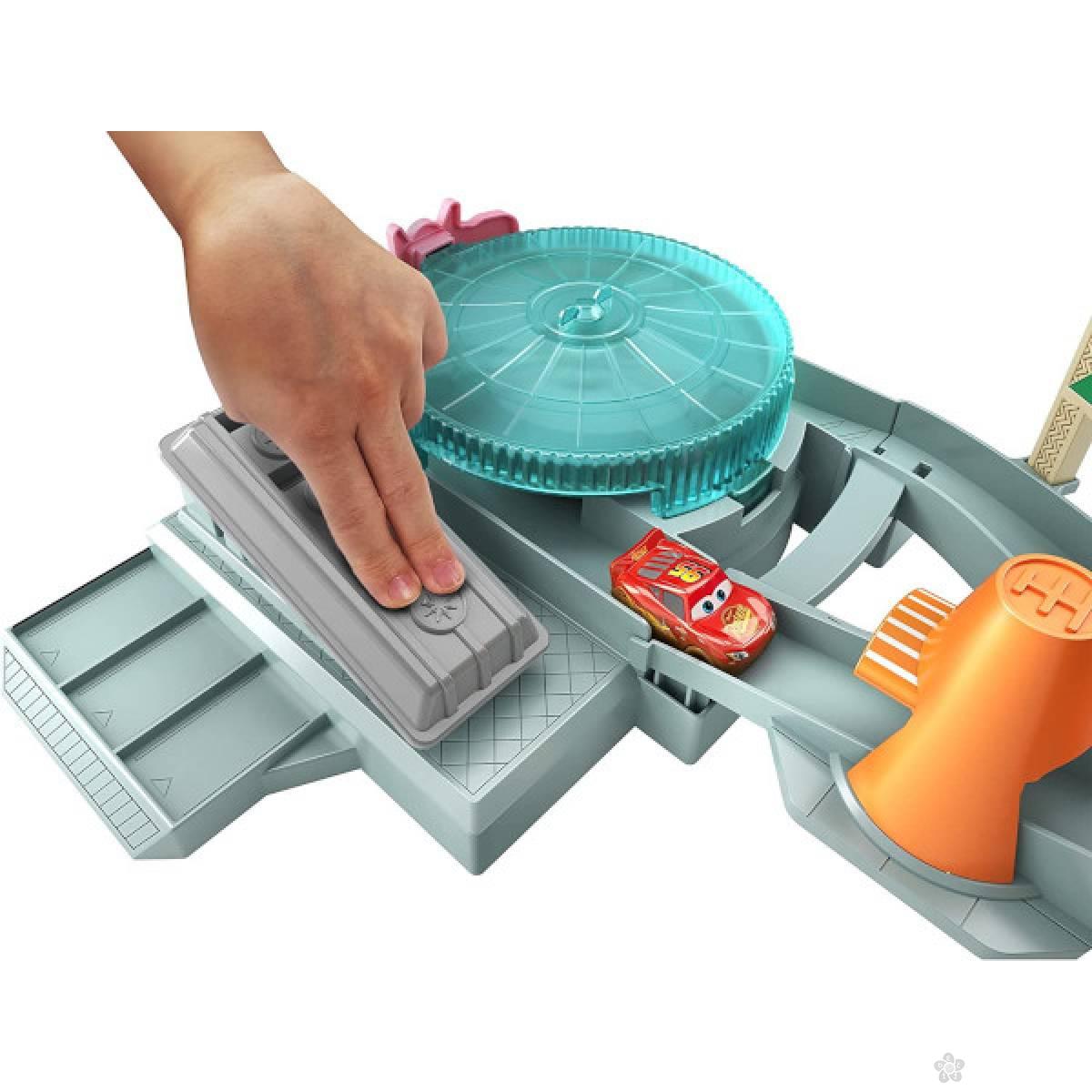 Staza Cars mini racers radiator springs  916751 