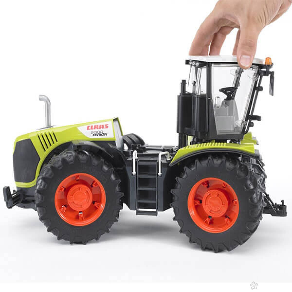 Traktor Bruder Claas Xerion 5000 030155 