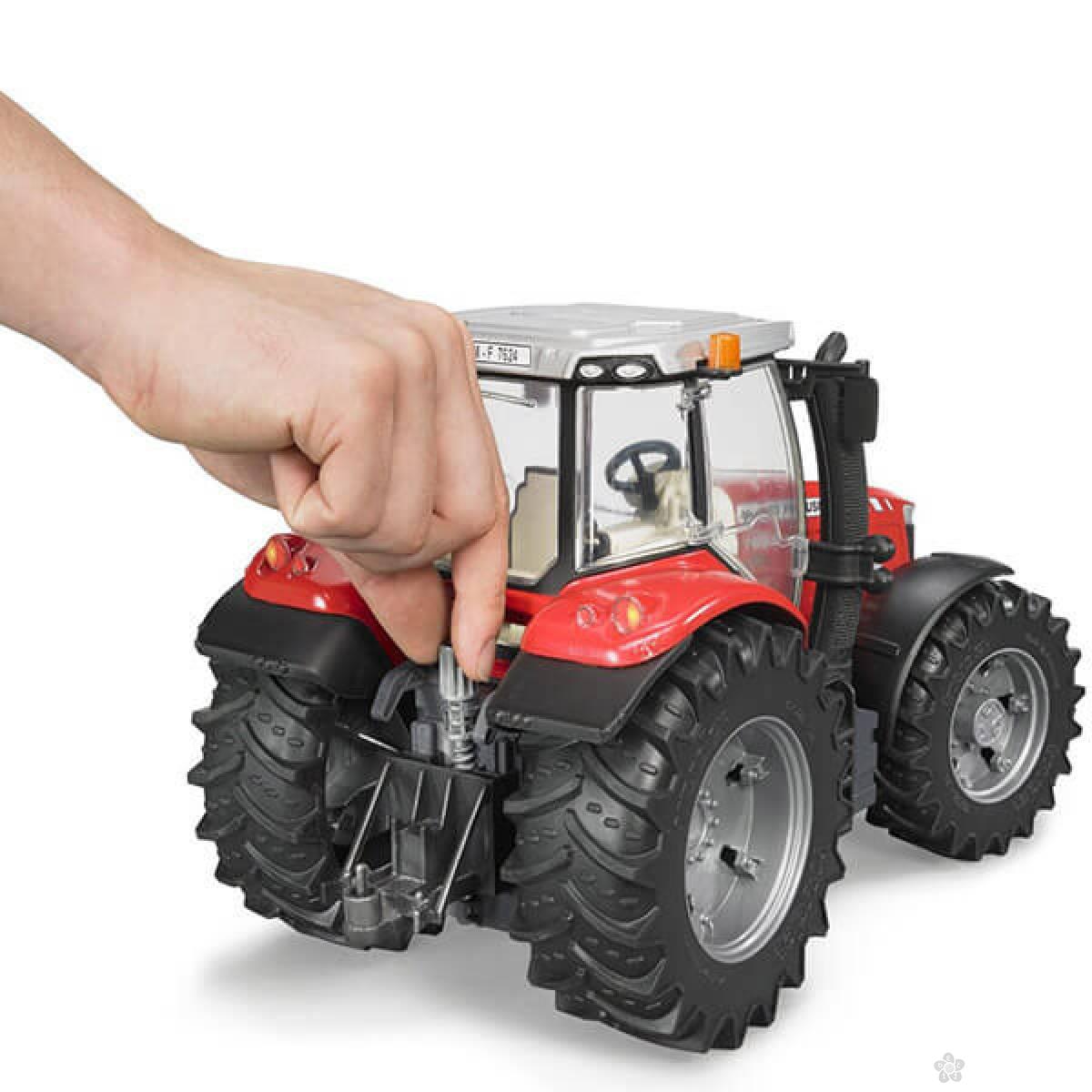 Traktor Bruder Massey Ferguson 7600 030469 