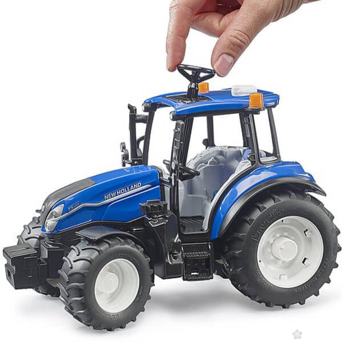 Traktor New Holland T5.120 Bruder 021849 